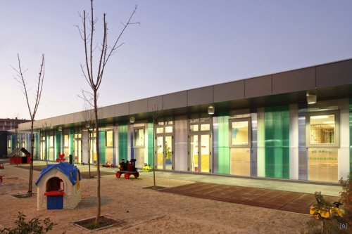 Современные школьные здания. №1 Начальная школа La Corita в Вальдеморо, Мадрид, Испания
